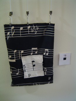 [ludo+mur+du+son+sac+noir.jpg]