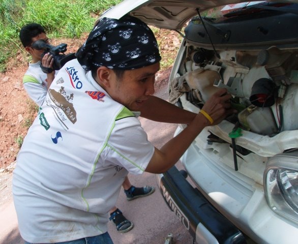 [P4241502.JPG]