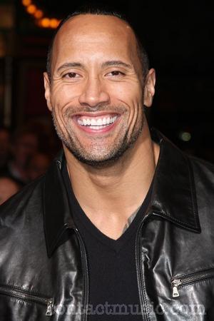 dwayne_johnson_2326414.jpg