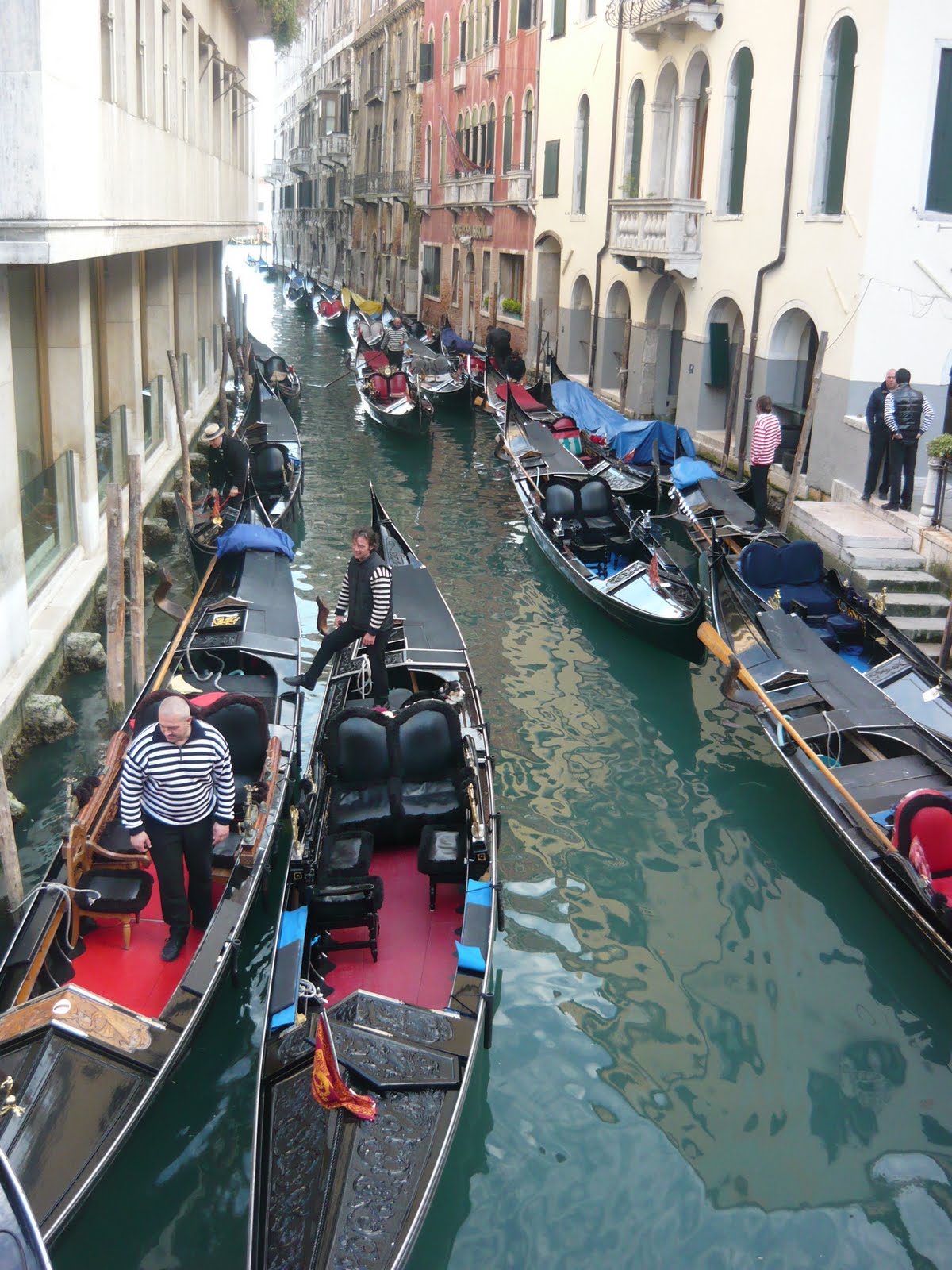 C'est la Vie No cars allowed... Venice, Italy (and pictures from Florence)