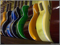 gitar akustik