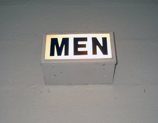 [bathsignmen.JPG]