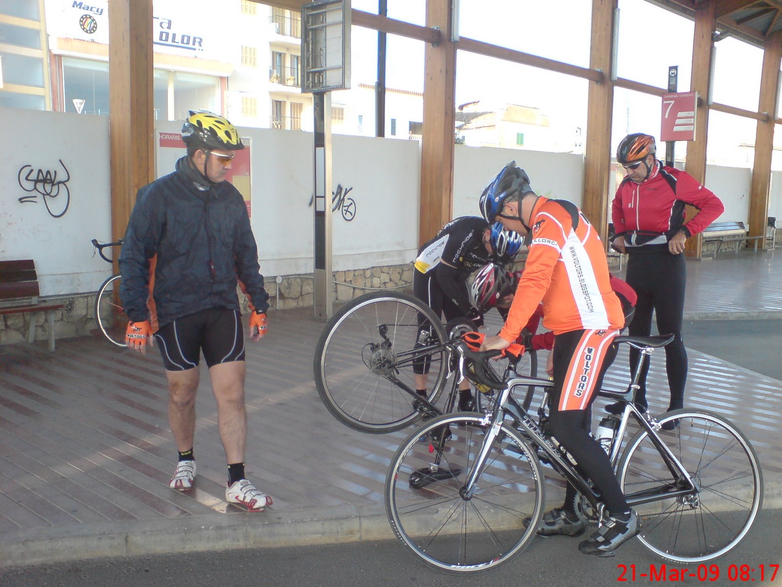 [090321.jpg]