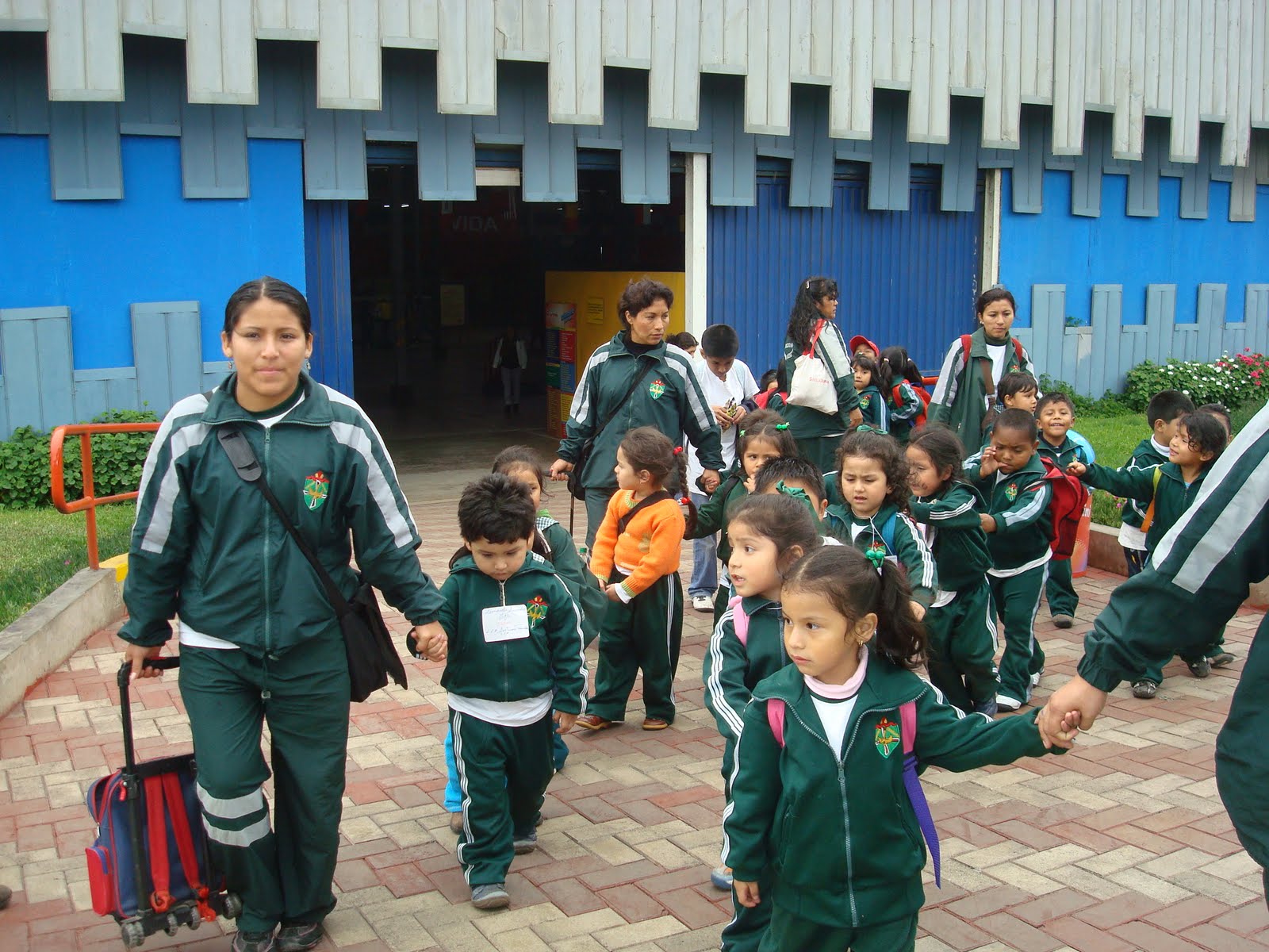 [DSC00235.JPG]
