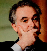 Attali songeur