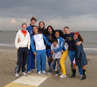 Foto di gruppo sulla spiaggia di Cesenatico