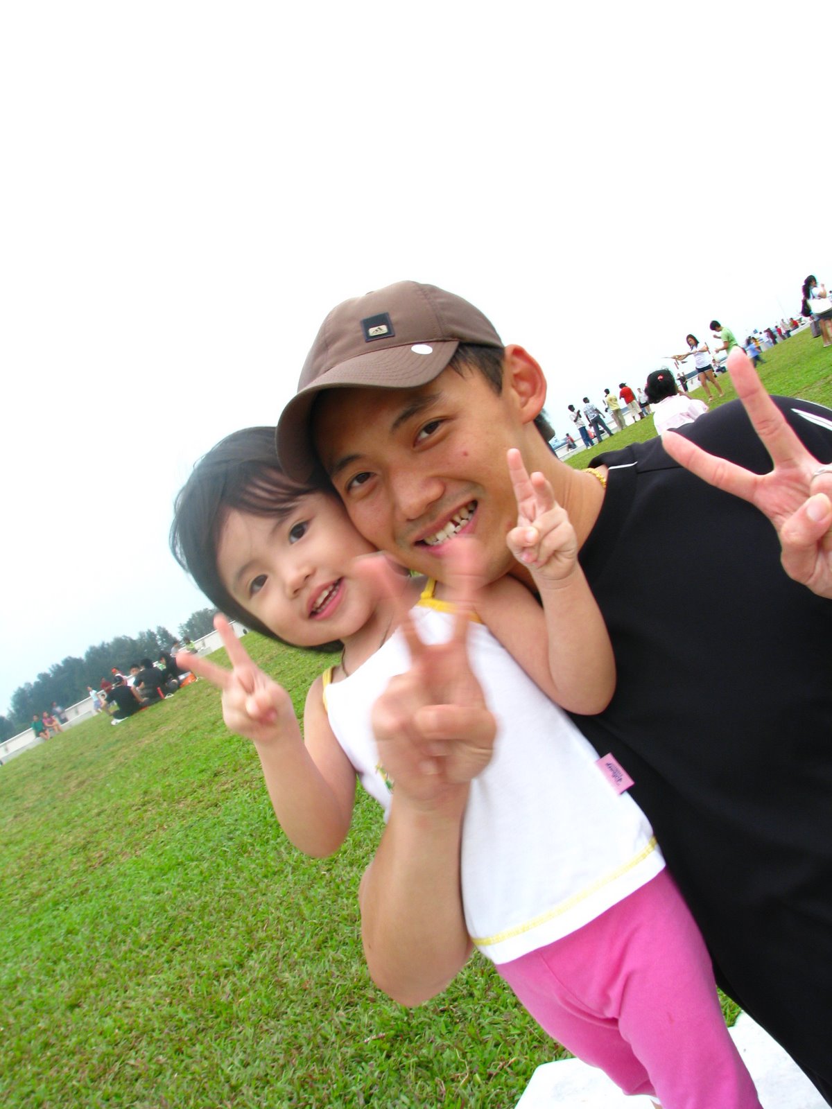 [IMG_2855.JPG]