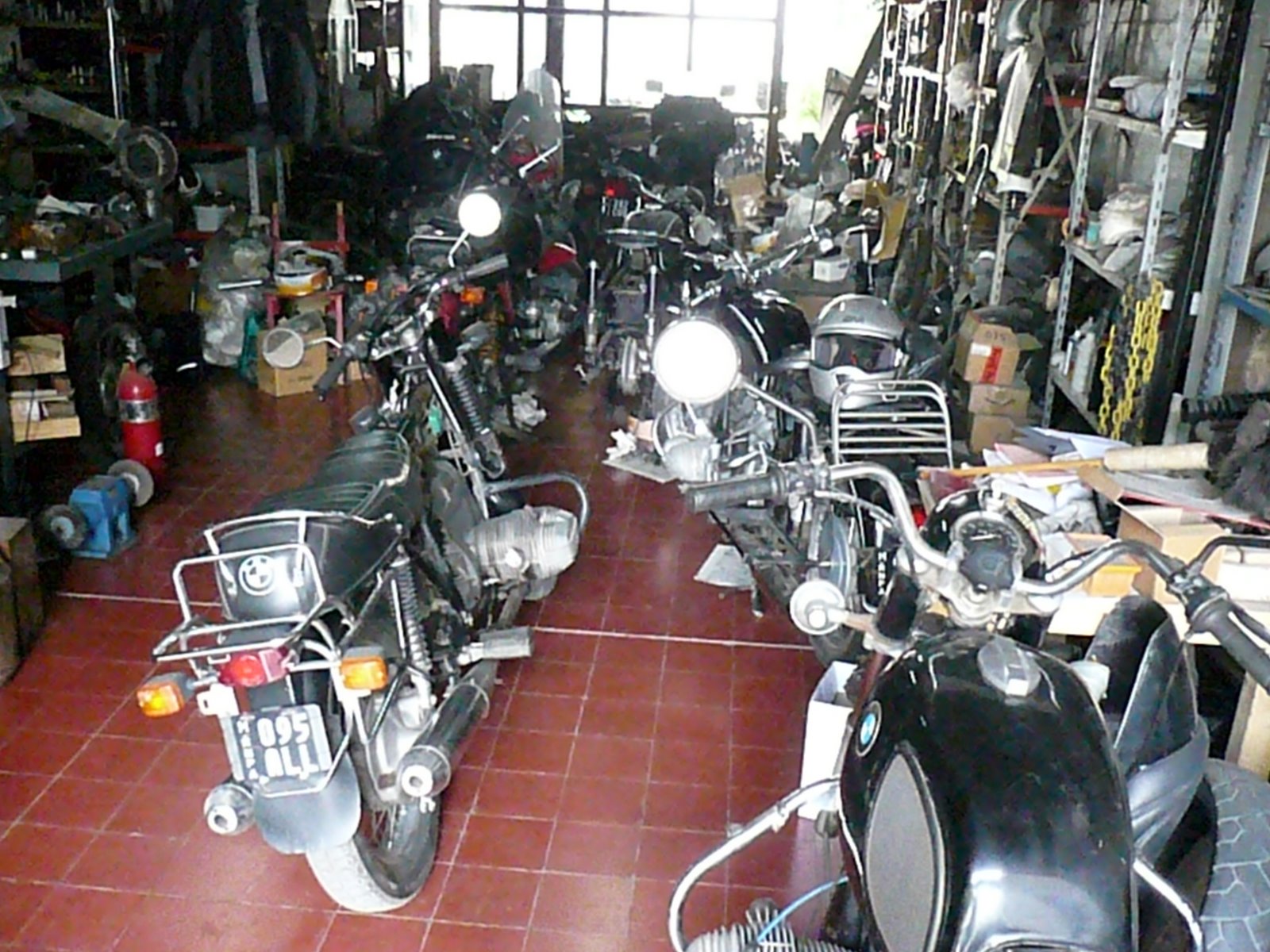 [P1010732.JPG]