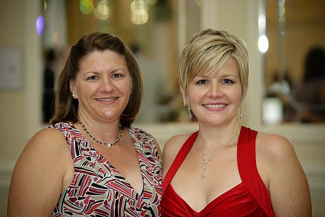[Mom+and+Nicki2.jpg]