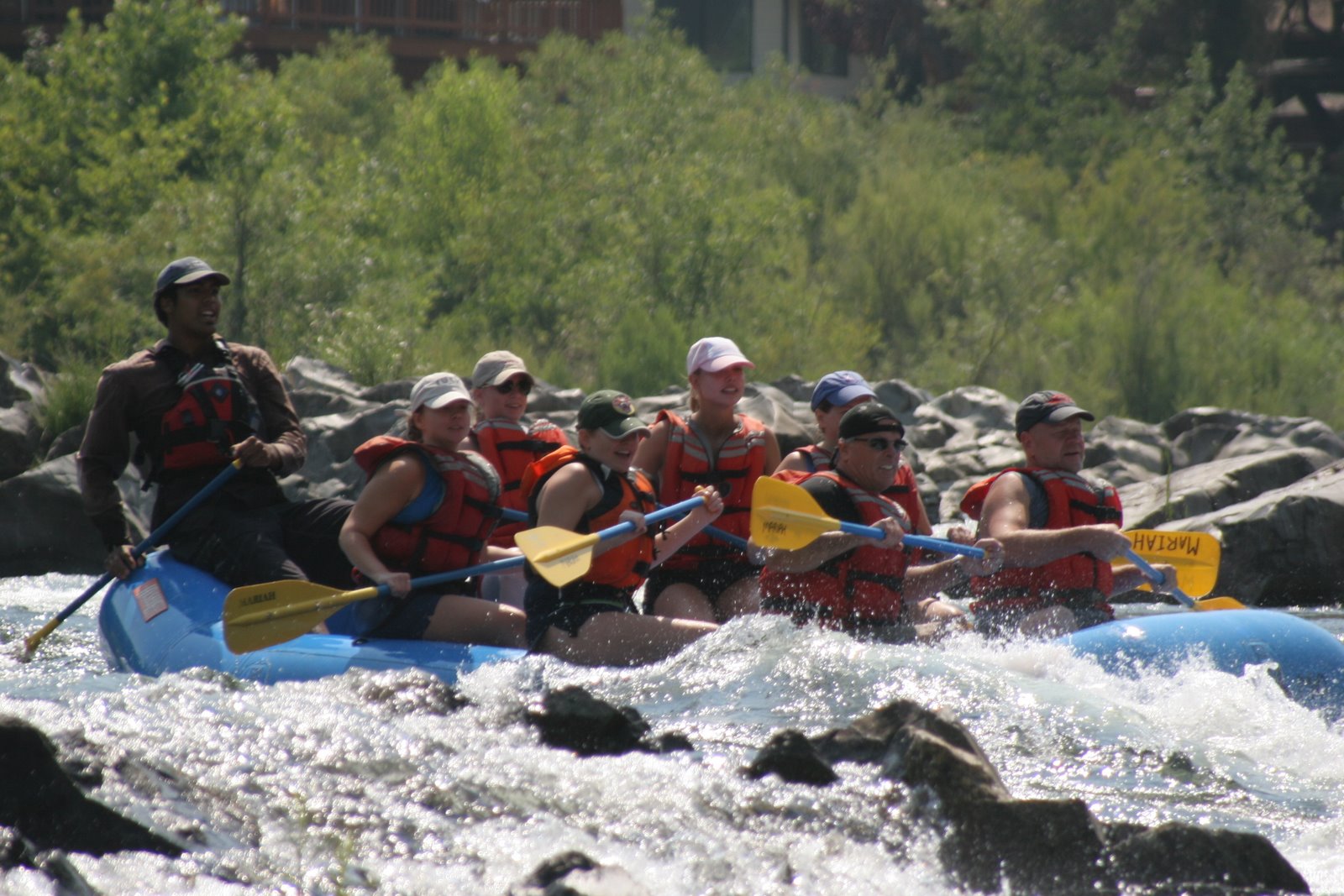 [rafting3.JPG]
