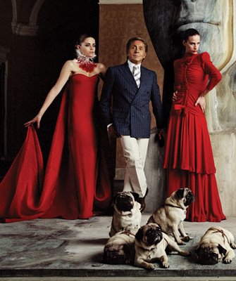 [valentino+pugs.JPG]