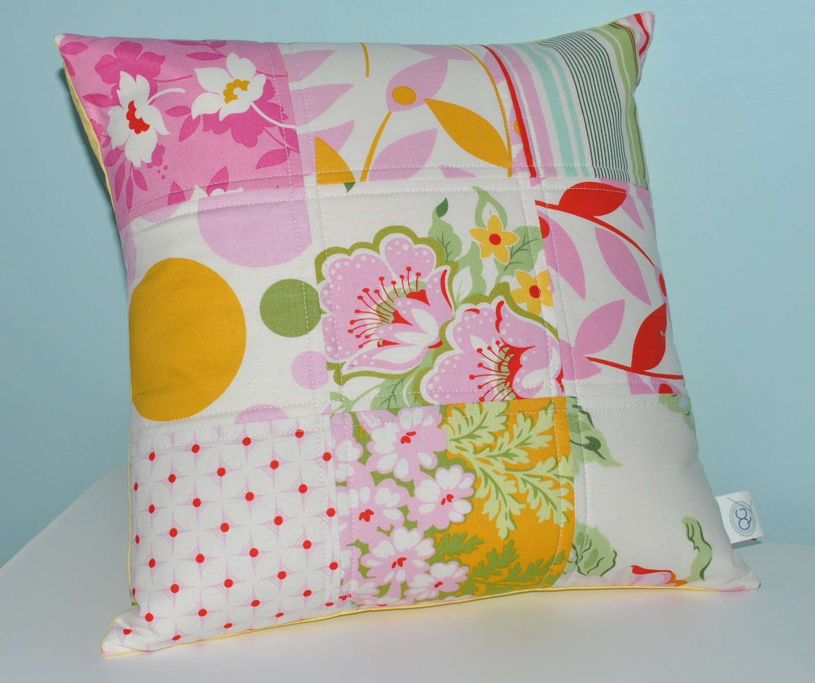 The Girl Who Quilts Some Nicey Jane Pillows