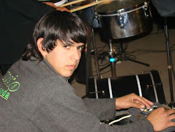 Jona "Asistente y iluminación"