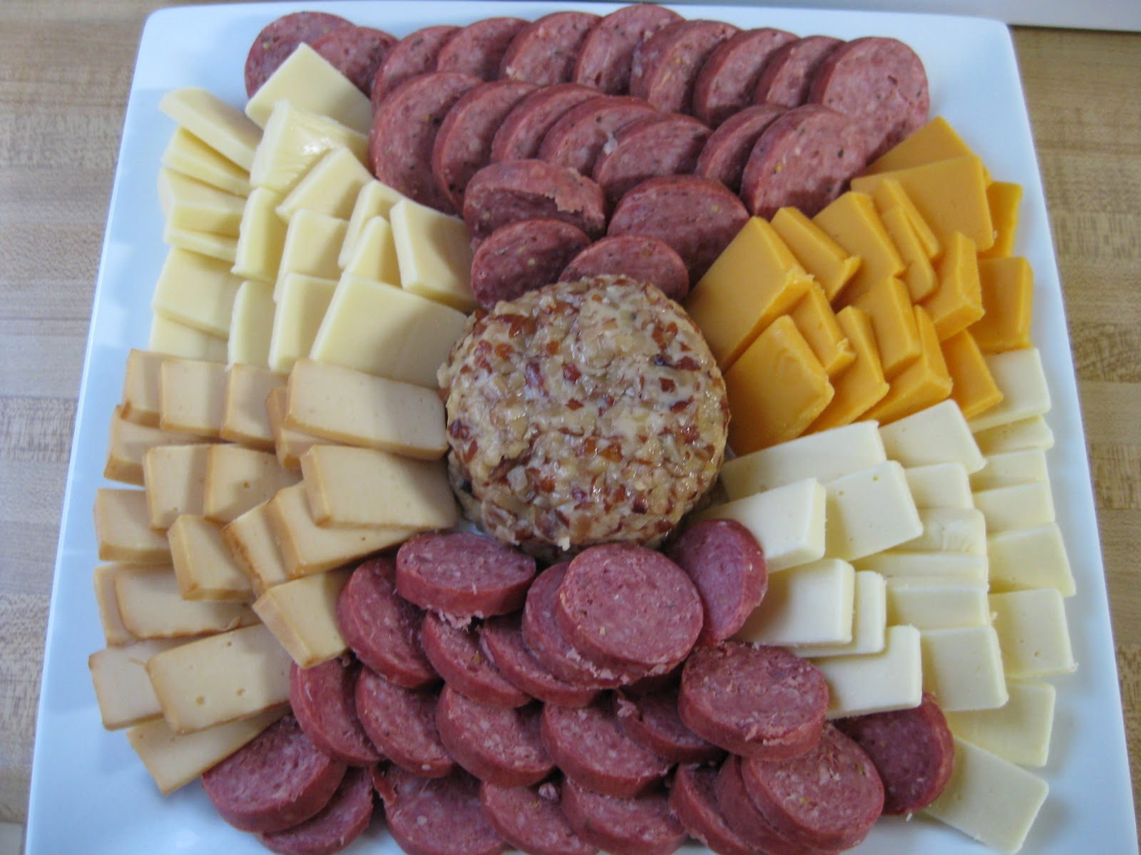 Chow Bella Holiday Meat and Cheese Platter