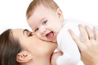  ذكاء الطفل مرتبط بوزنه عند الولادة  Baby-smile-+health
