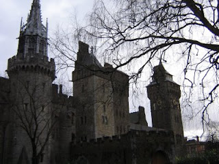 Photo by Rullsenberg: Cardiff Castle