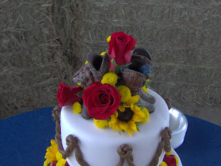 Sweet Sensations Red Roses Sunflowers
