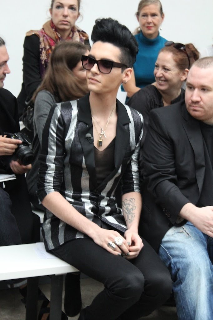 Tokio Hotel Malaysia PHOTOS Bill Kaulitz Wunderkind Fashion Show in Paris (06.10.10) 5