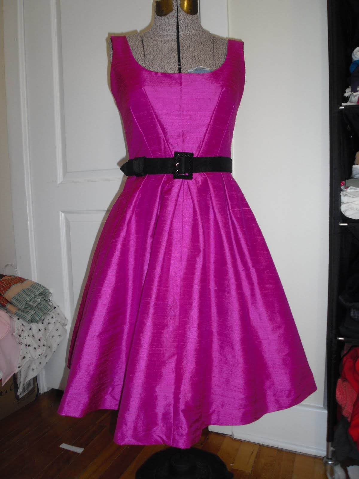 Simplicity Misses' Dresses 2444 pattern review by oliveoyl45