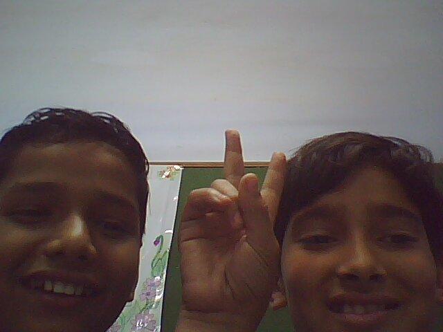 [Photo+by+laska_1_2_3.jpg]