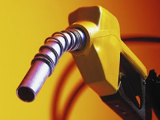 Minyak Petrol Ron 95 Naik Harga Tengah Malam Ni !