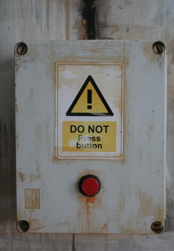 [Copy+of+cctv+6.jpg]