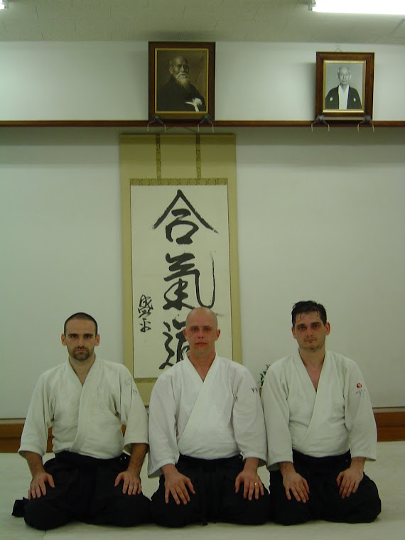 Aikikai Hombu Dojo, 2008 – cu maeștrii Dorin Marchiș și Iulian Perpelici