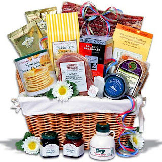 New England Breakfast Deluxe Gift Basket