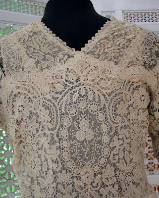 CIRCA 1900 BRUSSELS LACE WEDDING GOWN