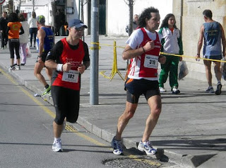 Llegando a meta en Viana do Castelo 2010