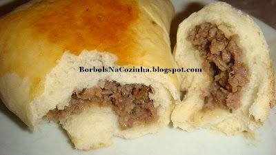 Esfiha fechada Esfiha fechada