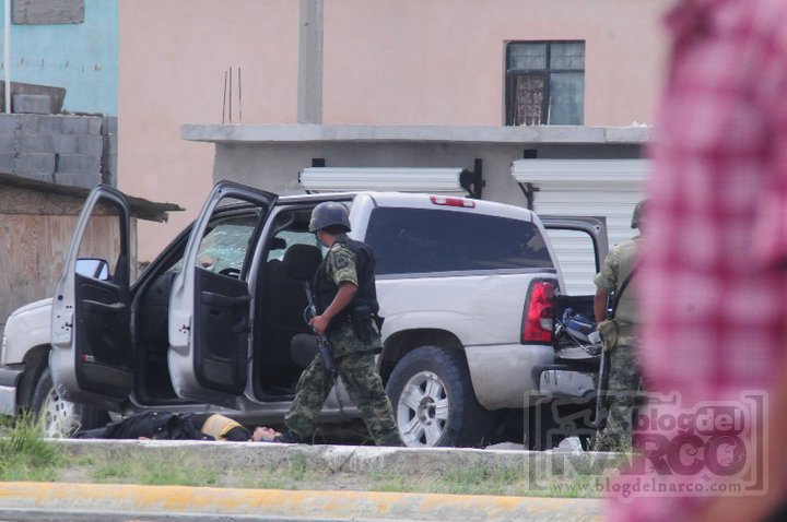 Fotos de la Balacera en Nuevo Laredo, Tamps. - El Blog del Narco Fotos de la Balacera en Nuevo Laredo, Tamps. - El Blog del Narco