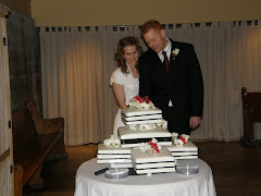 CUTTING THE CAKE