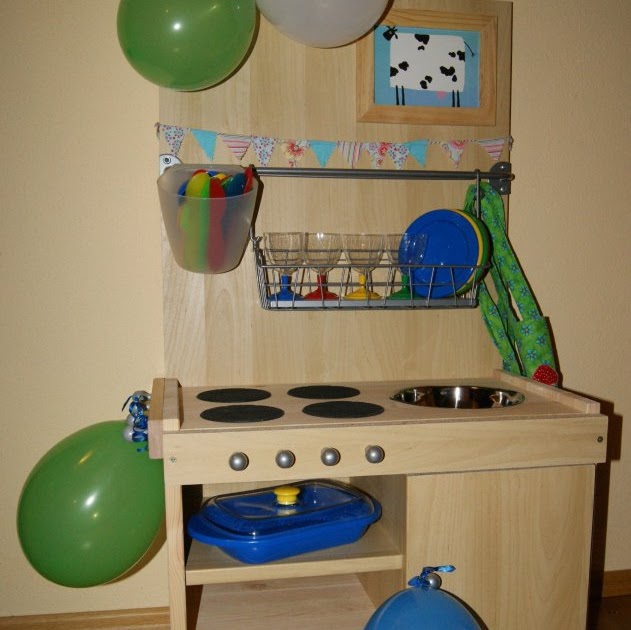 blaueshasi: Kinderküche