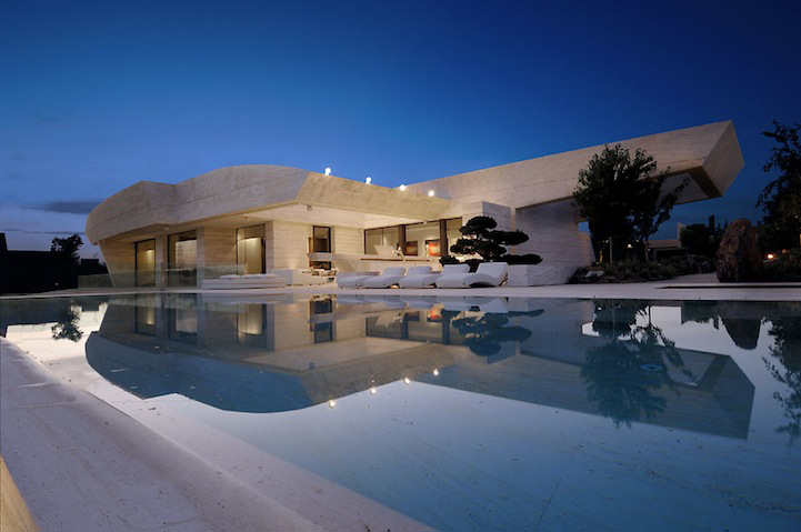 James Porter Modern+Architecture-+La+Finca+Residence+in+Madrid