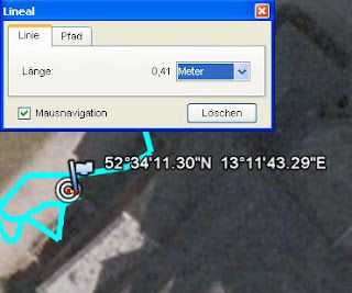 Google-Earth: Sichthöhe 85m, blau: Holux-GPS-Log, Flagge: manuell gesetzter Wegpunkt