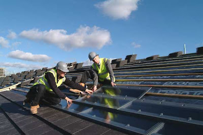 Solar Panels are typically installed on rooftops, building tops, or stand-alone facilities. It is vital to install your solar panel so that it gets the most direct sun exposure Solar Panels are typically installed on rooftops, building tops, or stand-alone facilities. It is vital to install your solar panel so that it gets the most direct sun exposure