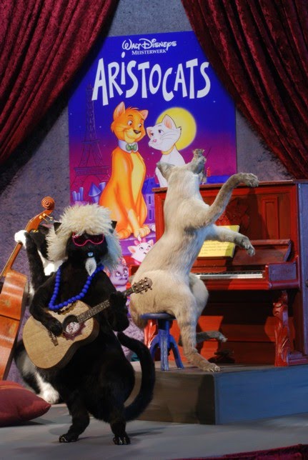 [aristocats2.jpg]