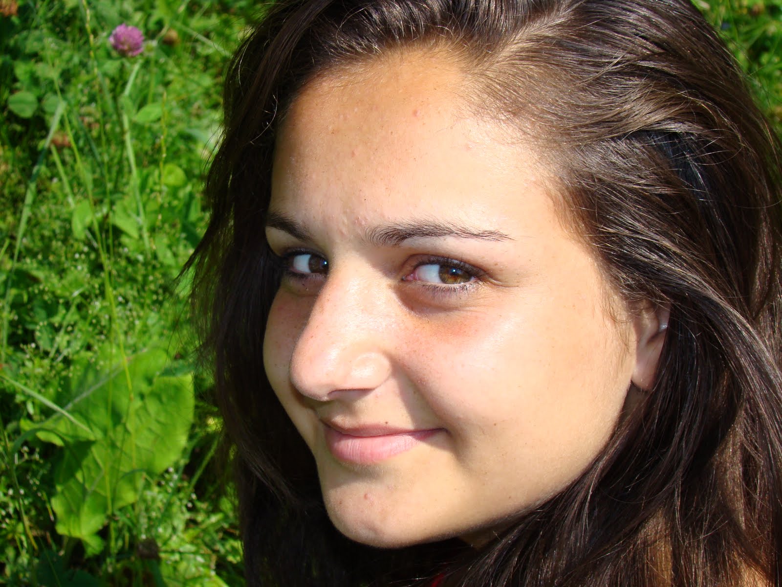 CLUBUL VICTORIOŞILOR Iuliana Ilie, Cristina Ilie şi Victor Mihalache