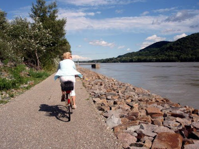 weekend bike trips