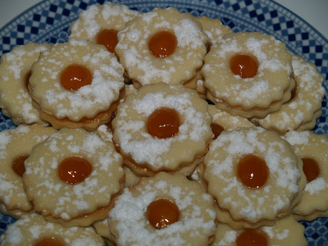 Biscuits à la confiture d'abricot