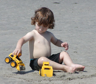sawyer building first sand castle at good harbor beach, gloucester mass