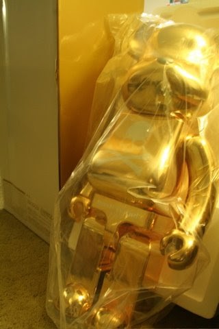 bearbrick 1000 gold