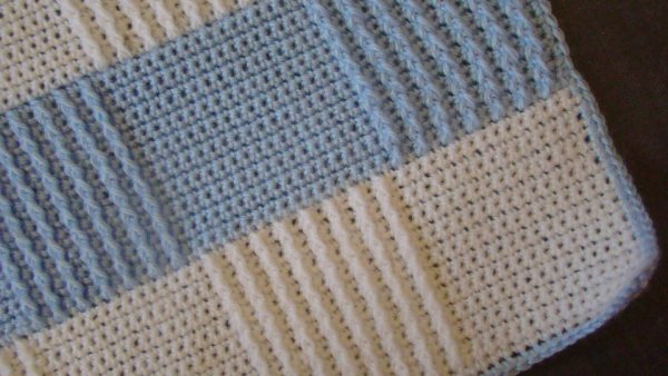 Crafts By Starlight: Crochet Baby Blanket - Baby Blue