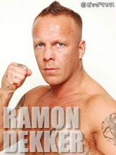 Le 30 Mars 2008 - stage de Kick Boxing Muay Thai avec Ramon DEKKER   Contact ERIC