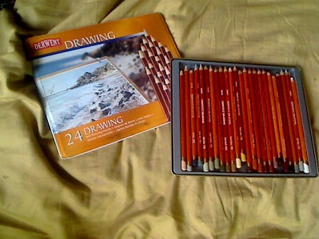 Artistic Blog - learn how to draw with colored pencils: Derwent Drawing  colored pencils - Review