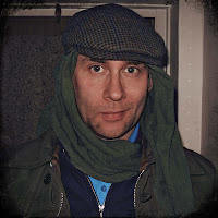 Keps och sjal, dojjan hal.