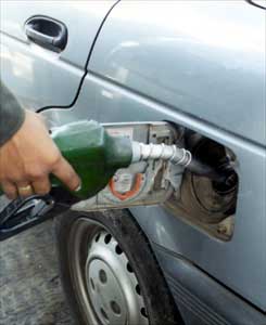 [echar_gasolina.jpg]