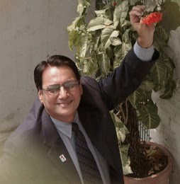 [VijaySaluja4.jpg]