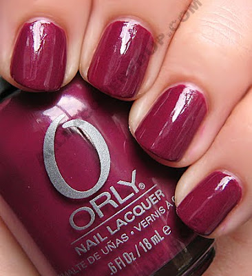 Orly Once Upon A Time Swatches Review All Lacquered Up A Unique Berry It Looks All Simple And Creamy But There S This Hidden Undercur Of Sparkle King Out Not Easy To Detect In Sunlight